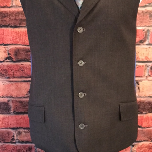 Extrema Dress Vest - Picture 6 of 17